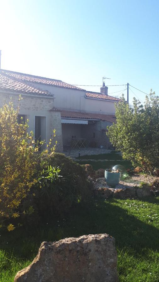 Chambres D'Hotes La Frise Corpe Bagian luar foto